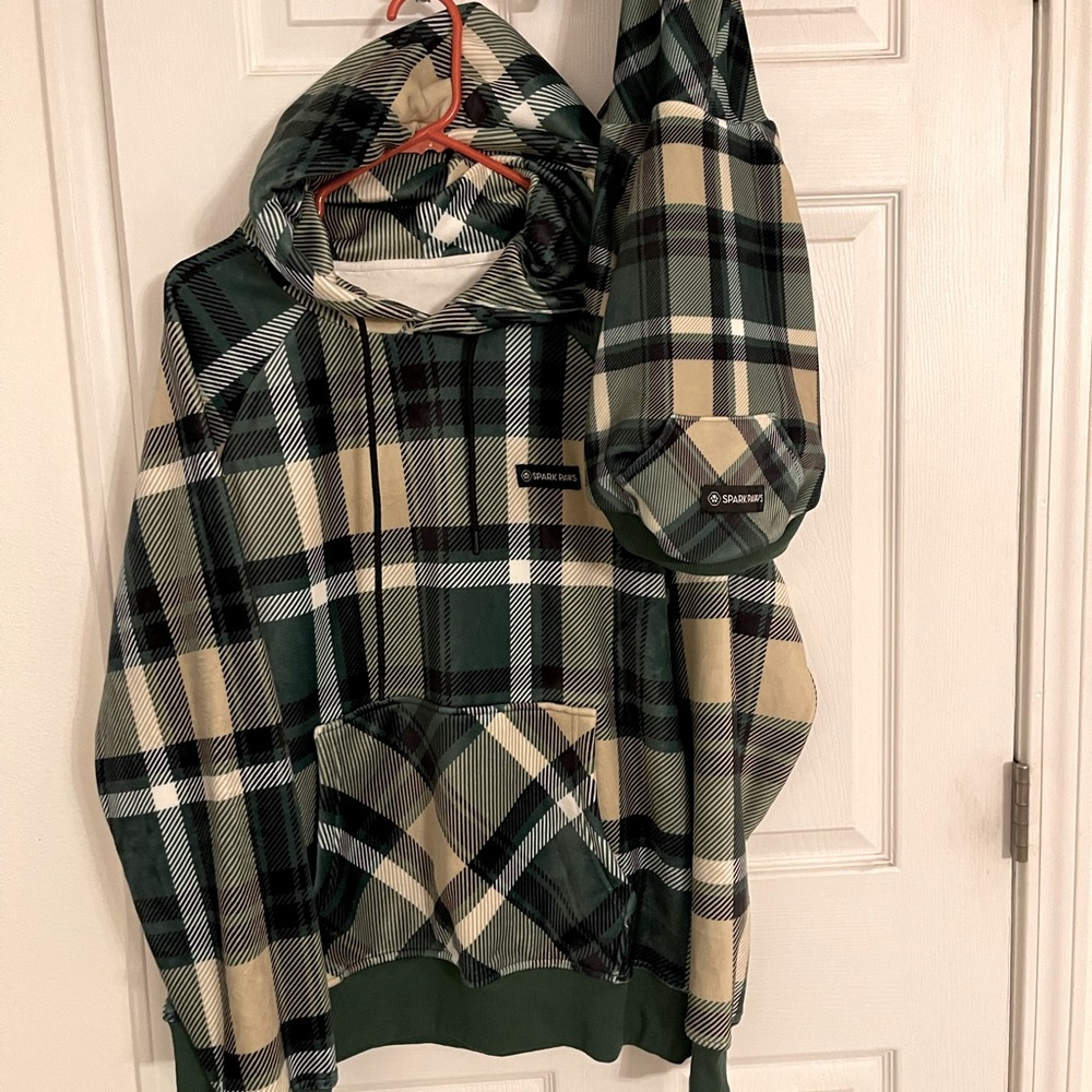 Matching Hoodies - Picture 7 of 16